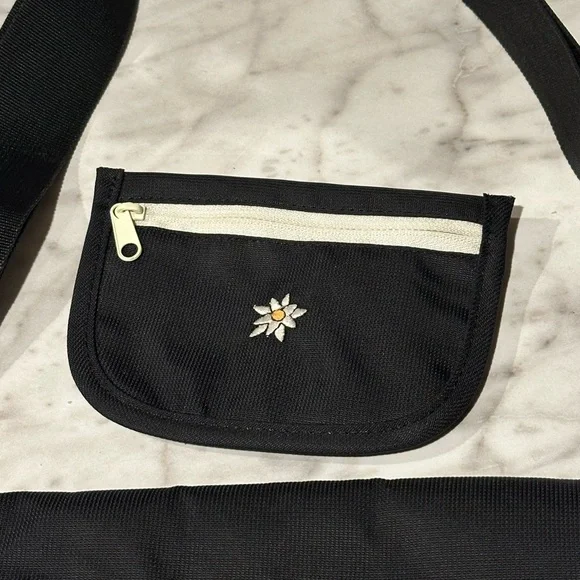 Sherpani Milli Black Crossbody Bag with ID Pouch - Picture 8 of 9